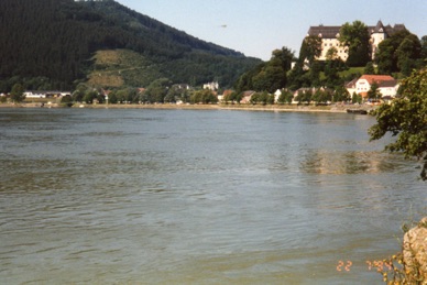 VALLEE DU DANUBE